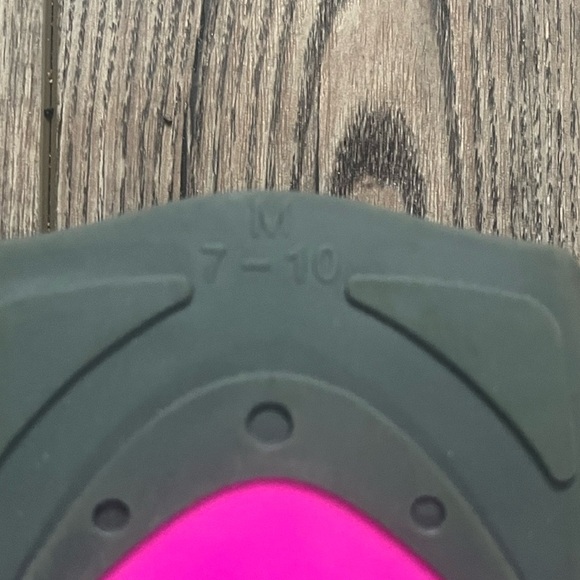 Pink Seadoo snorkelling fins with mesh carrying bag size M (7-10) - Picture 7 of 7